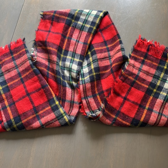 Red Plaid Blanket Scarf Wrap - Picture 8 of 9